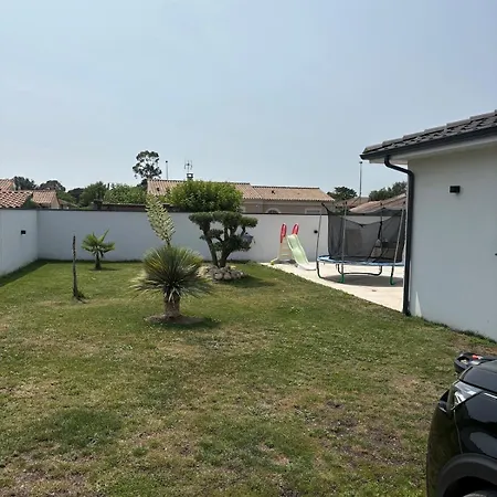 Villa Maison Moderne Avec Piscine
